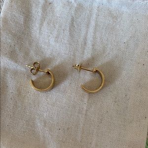 Mejuri mini boyfriend hoops